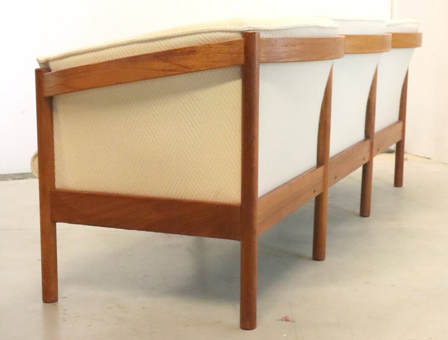 Vintage Nielaus mobler N100 bank