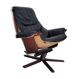 Vintage Göte Mobler 1960s swivel and reclining lounge chair