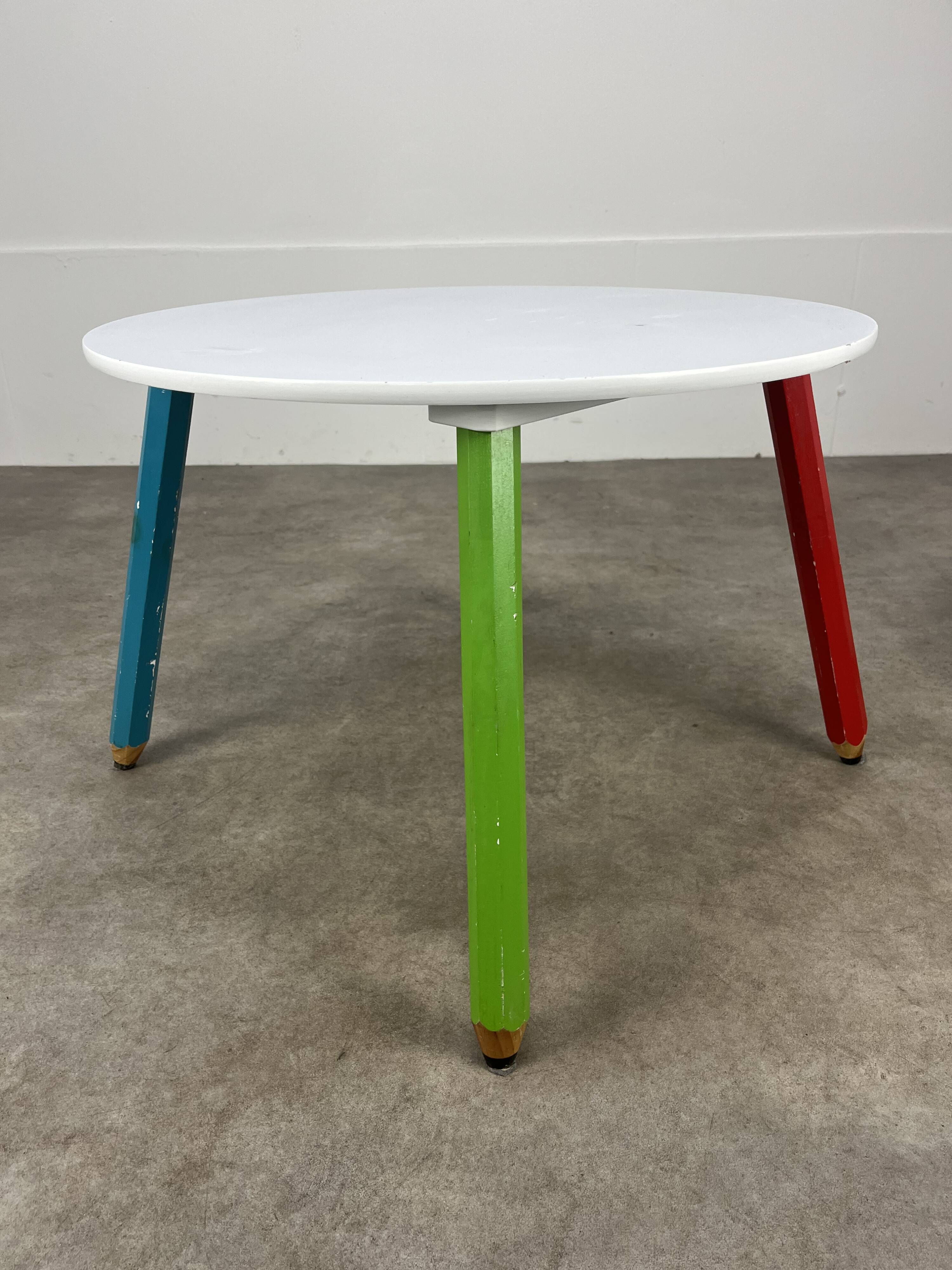 Table et chaise crayon Pierre Sala pour enfant, années 80