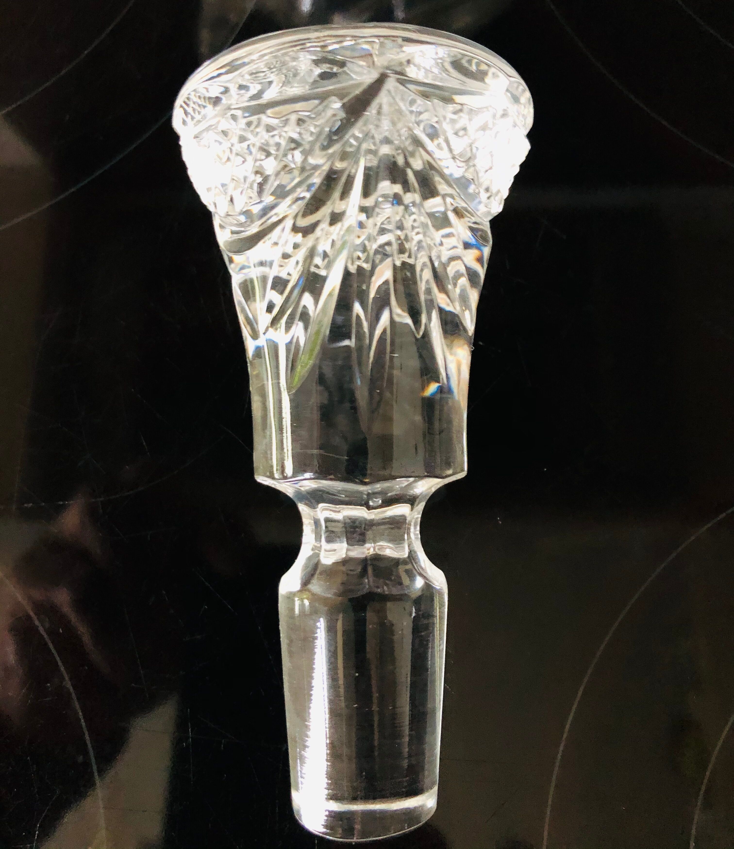 Carafe en cristal taillé