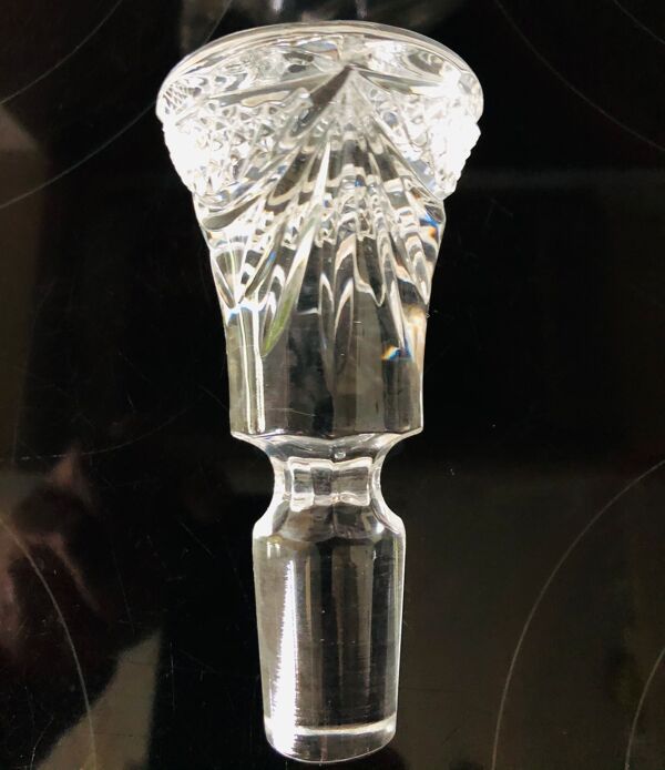 Carafe en cristal taillé