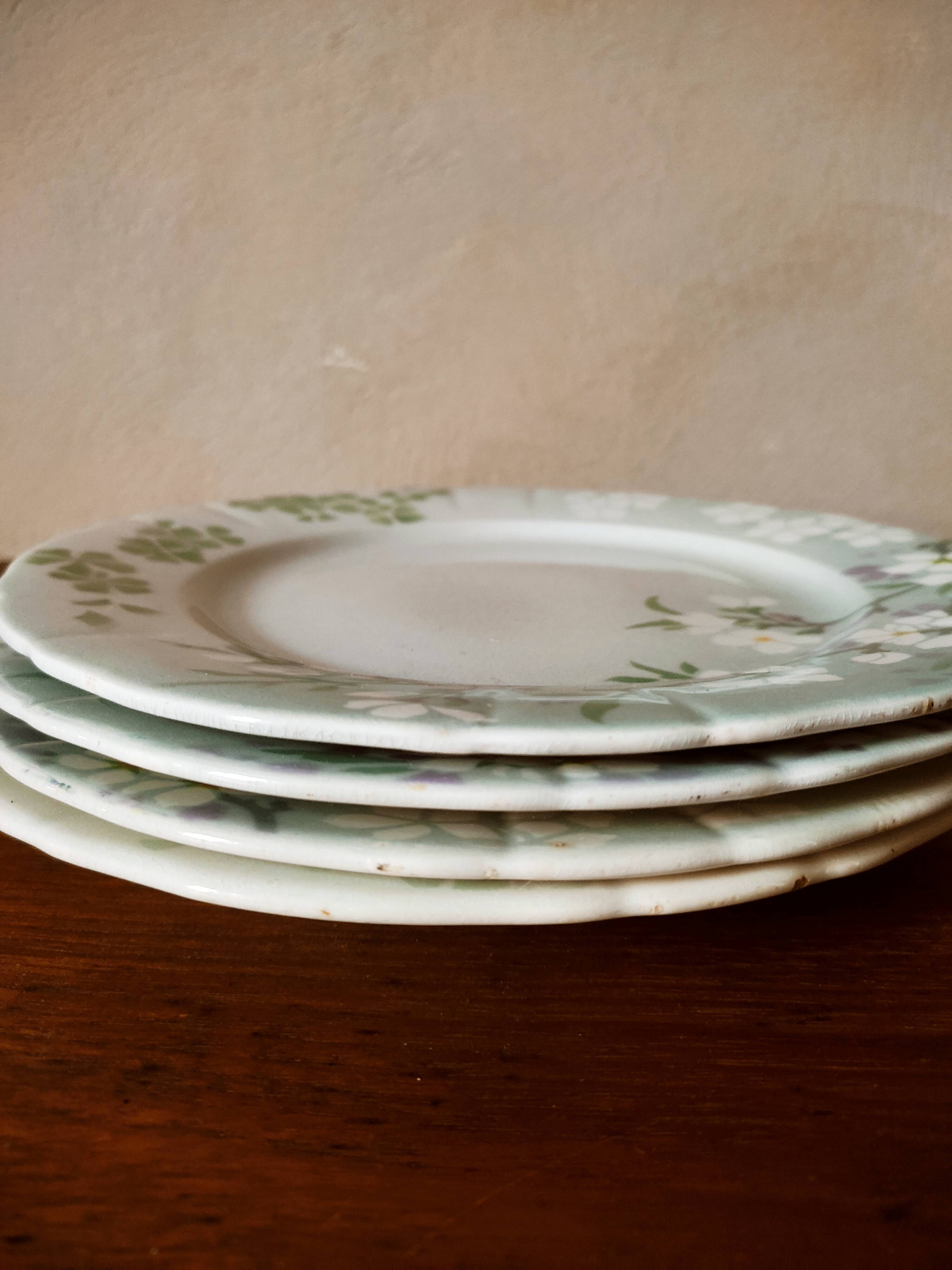 4 assiettes terre de fer KG Lunéville