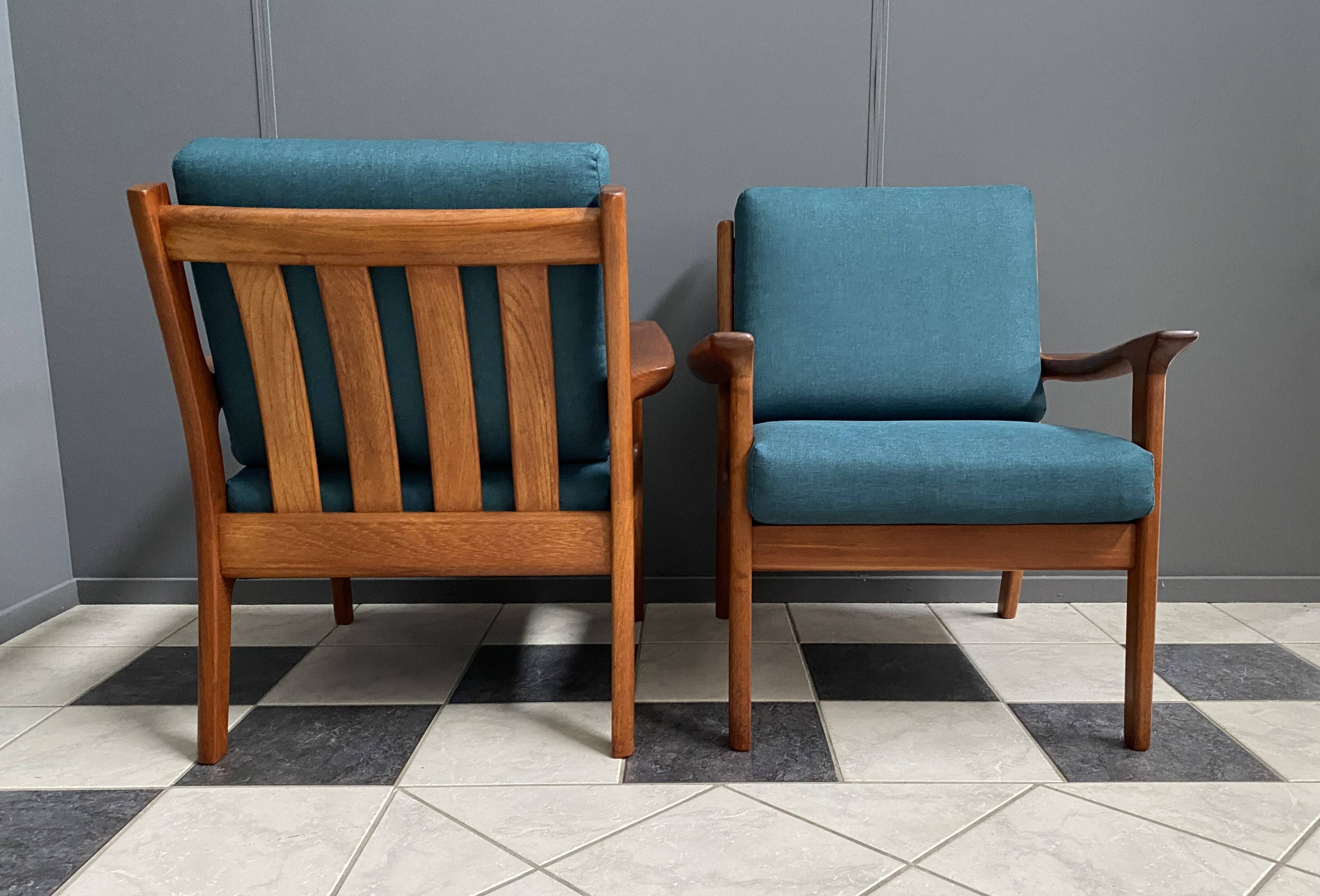 Set Teak Danish chairs by Jull Kristensen 1960s