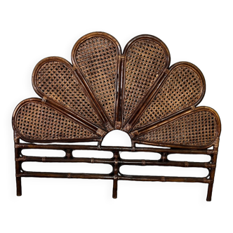 Rosette headboard in vintage rattan and canework