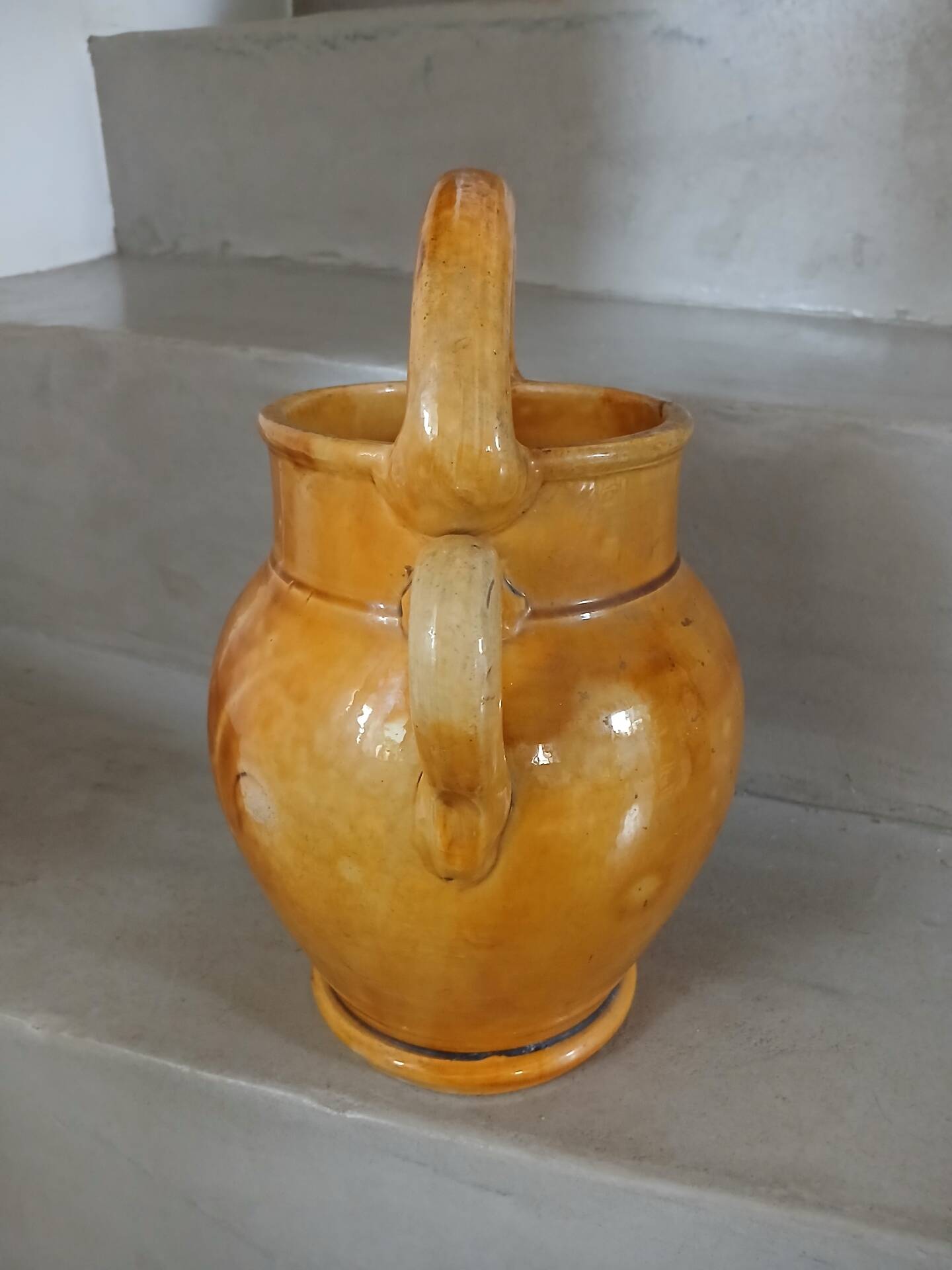 Old Provençal jug from Vallauris