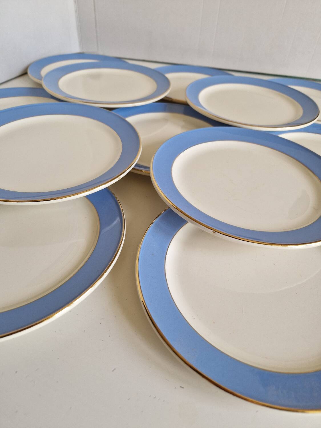 12 assiettes à dessert Villeroy & Boch modèle Orléans