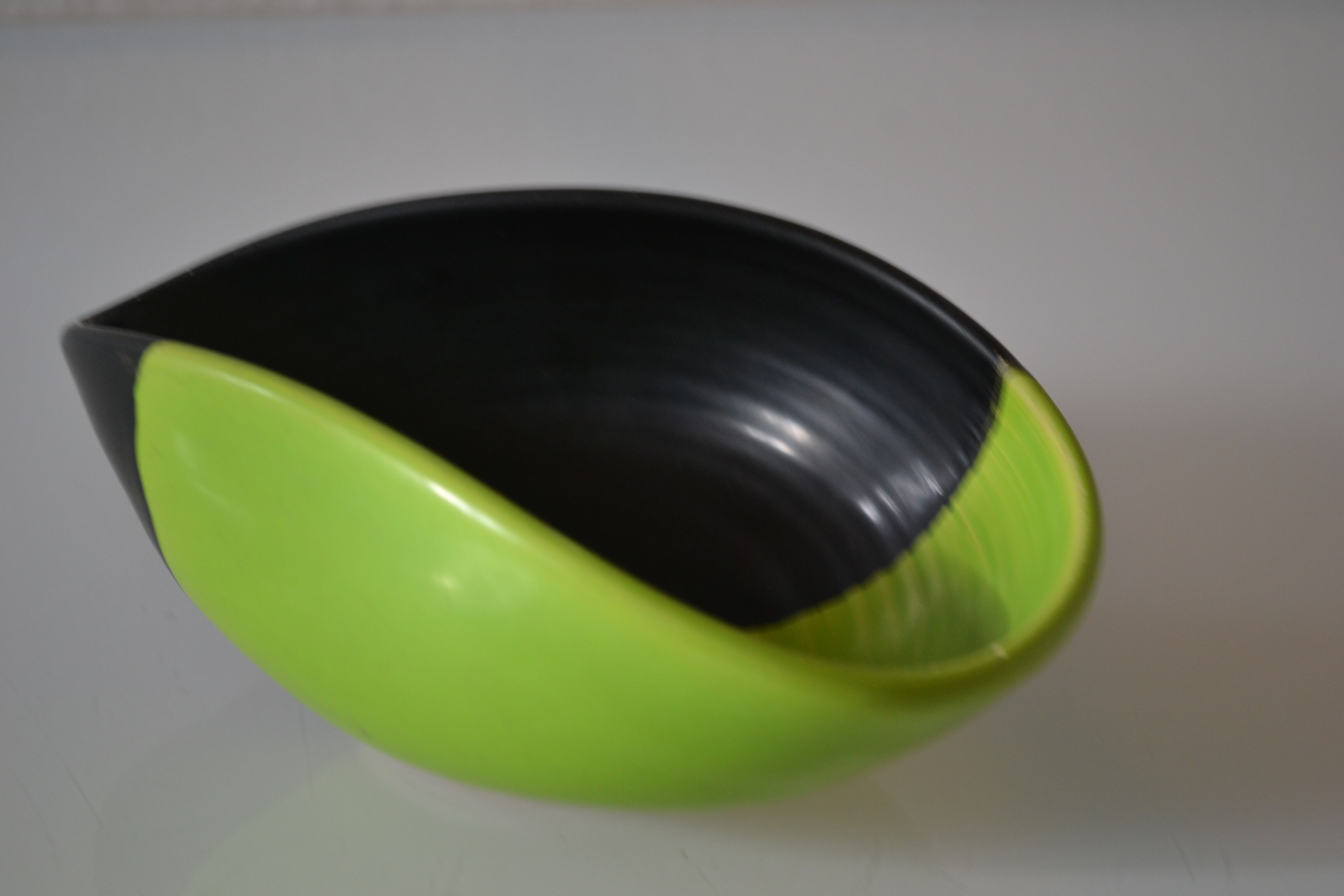 Vintage two-tone ceramic cup 50's