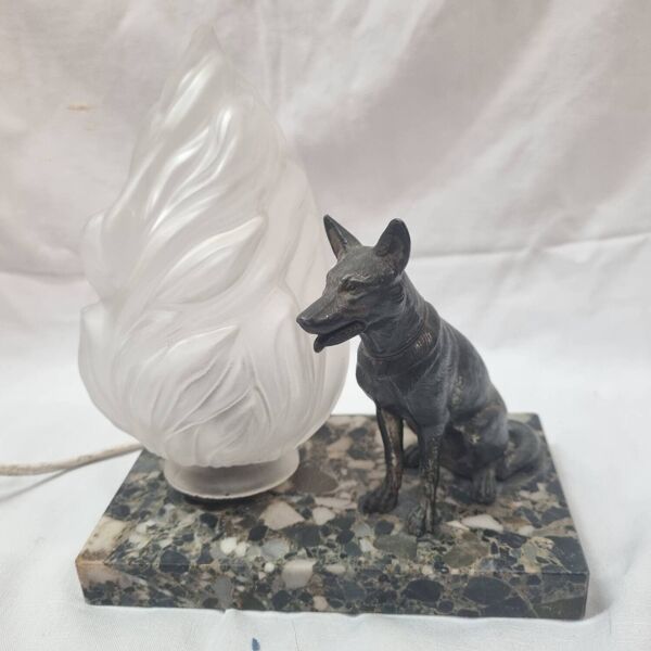 Lampe Art deco marbre chien