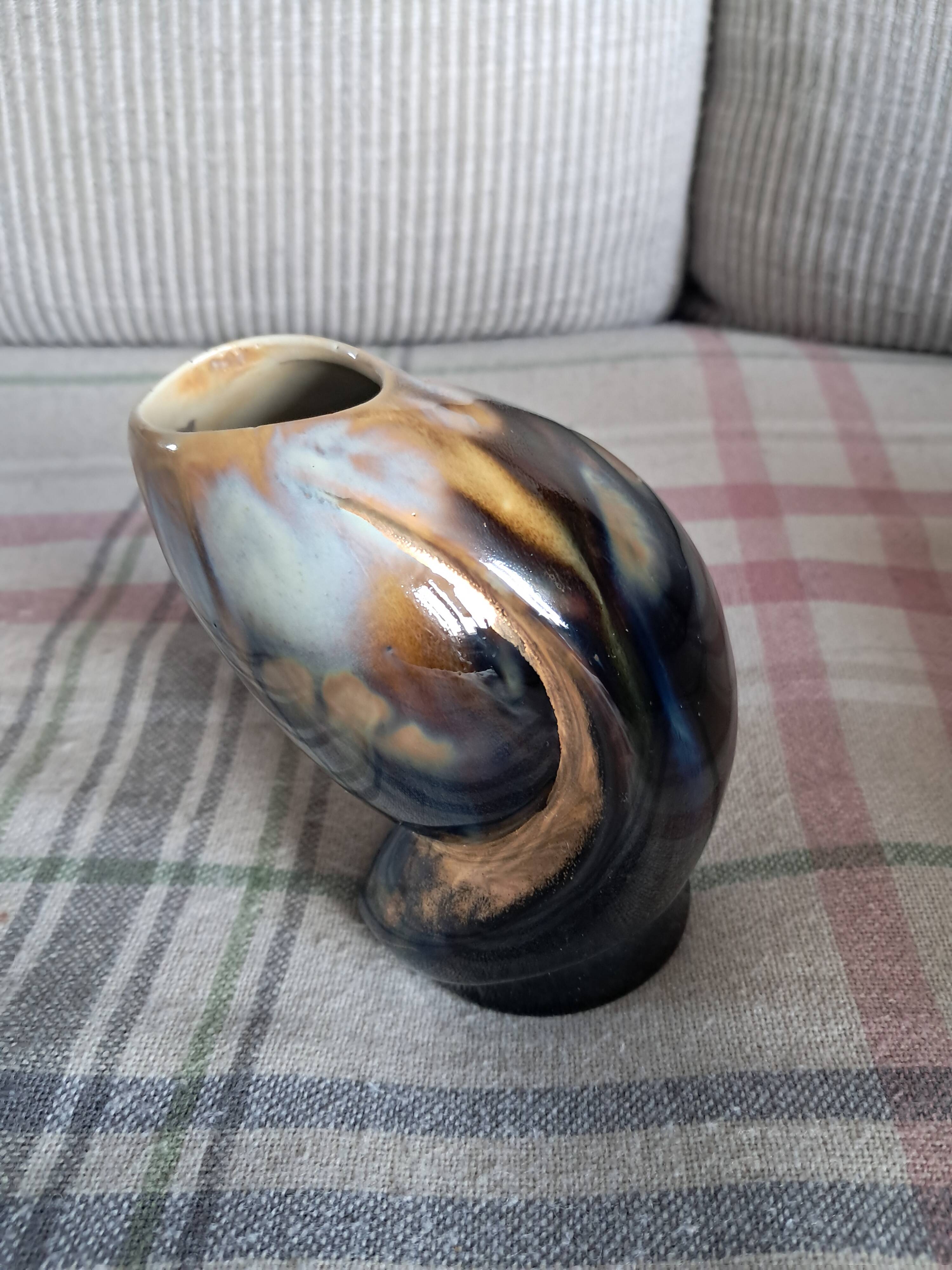 Vase vintage très original signé Vérigord
