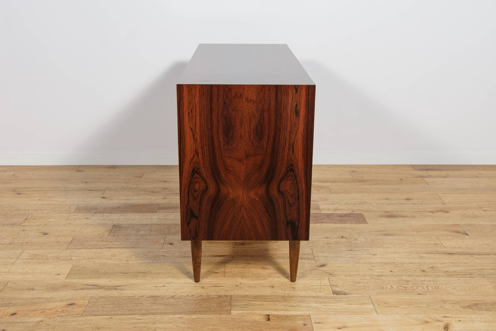 Small mid-century rosewood sideboard, Denmark, 1960s