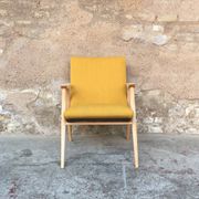 Fauteuil vintage pieds compas et accoudoirs en bois massif, since 1950