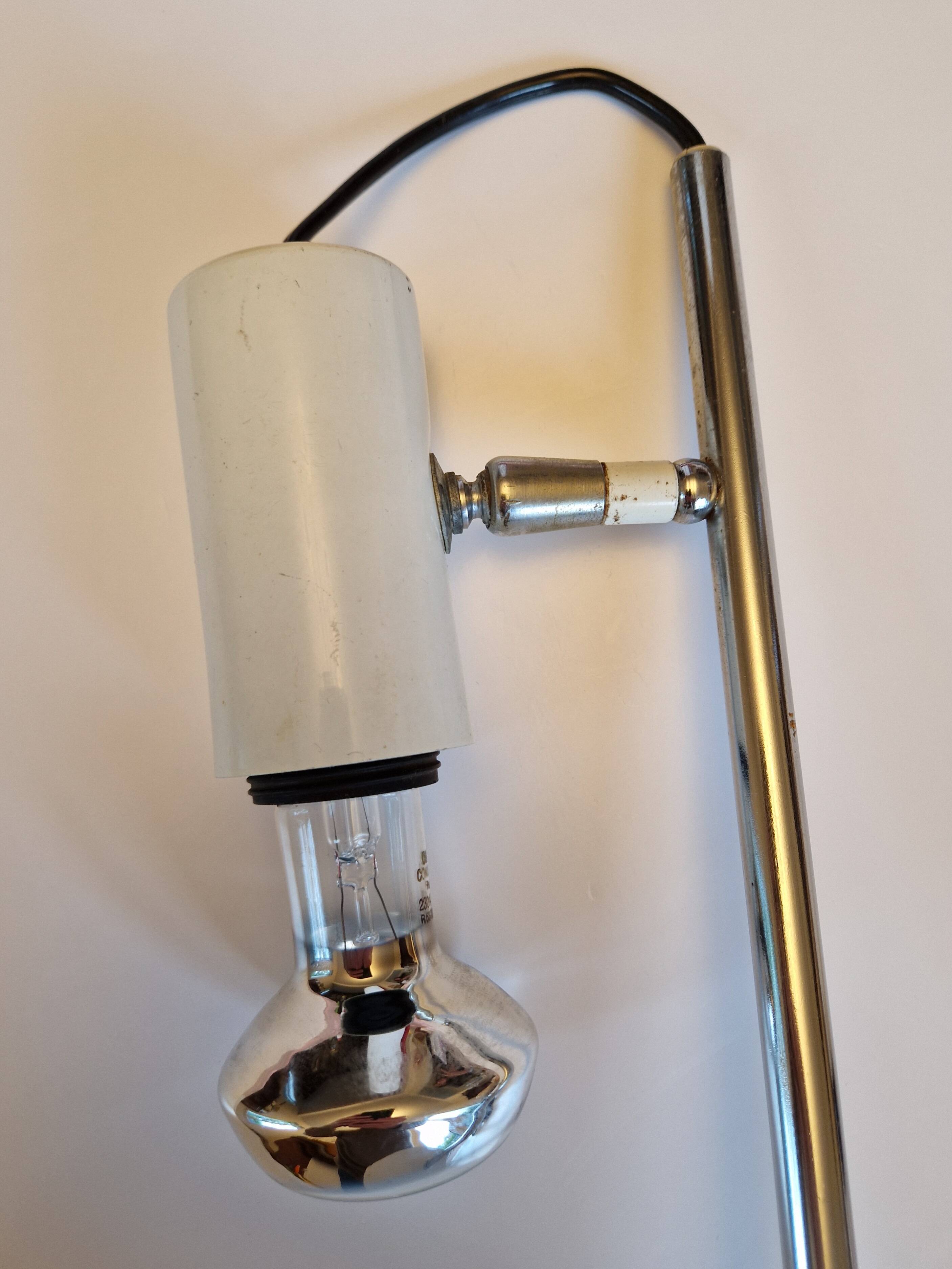 Vintage 1960s articulated table lamp