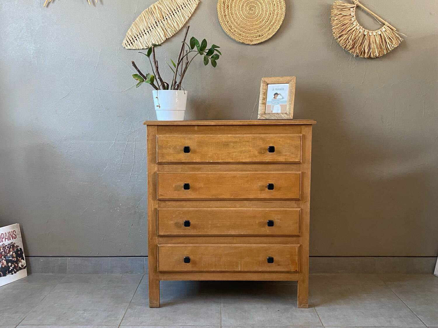Vintage light oak chest of drawers