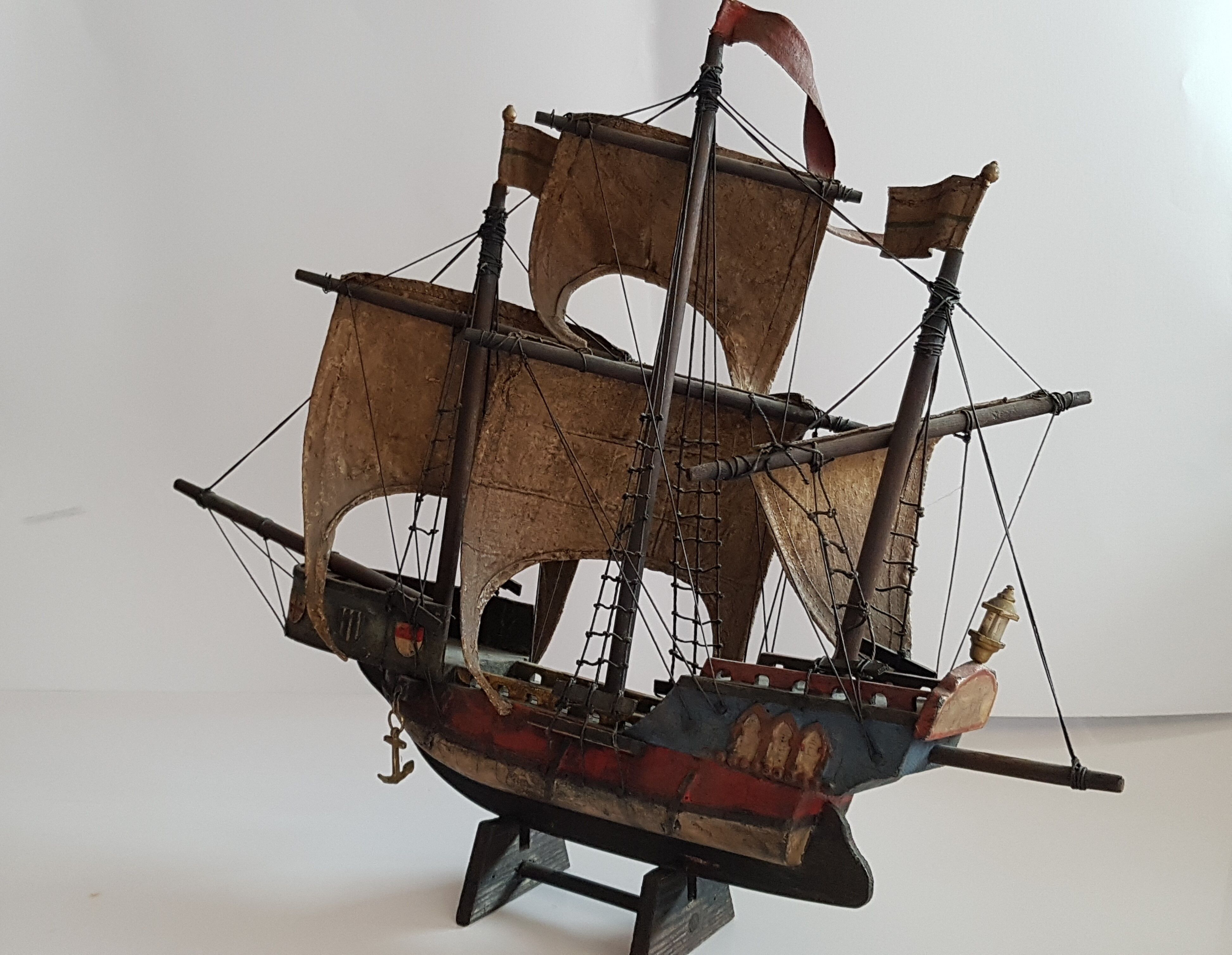 Model boat late 19th