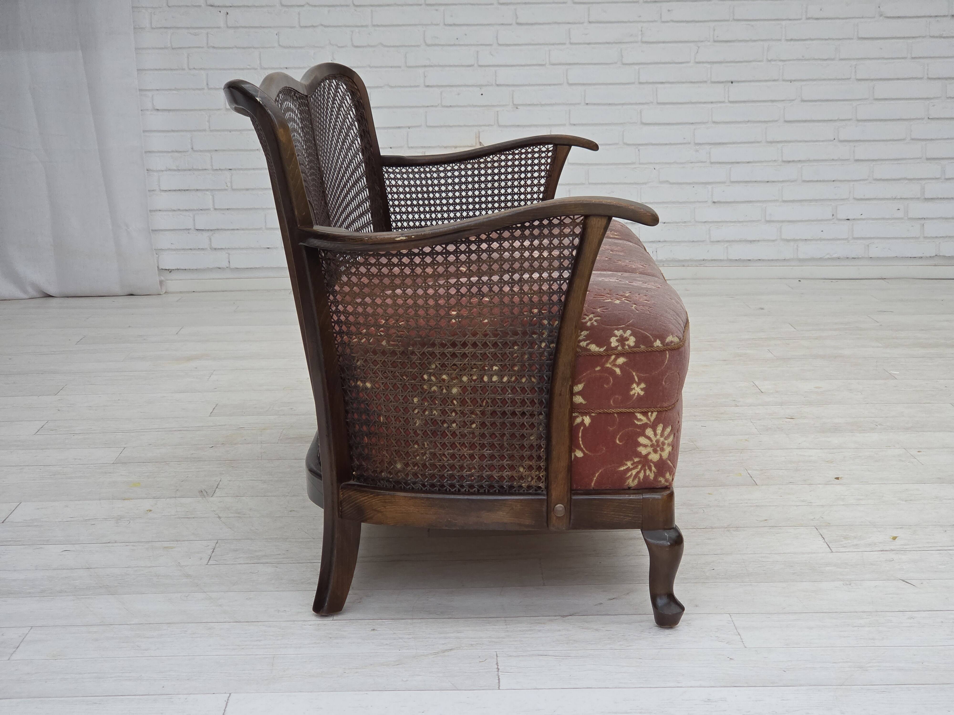 1950s, Danish 3-seater sofa, salmon/pink velour, furniture mesh.