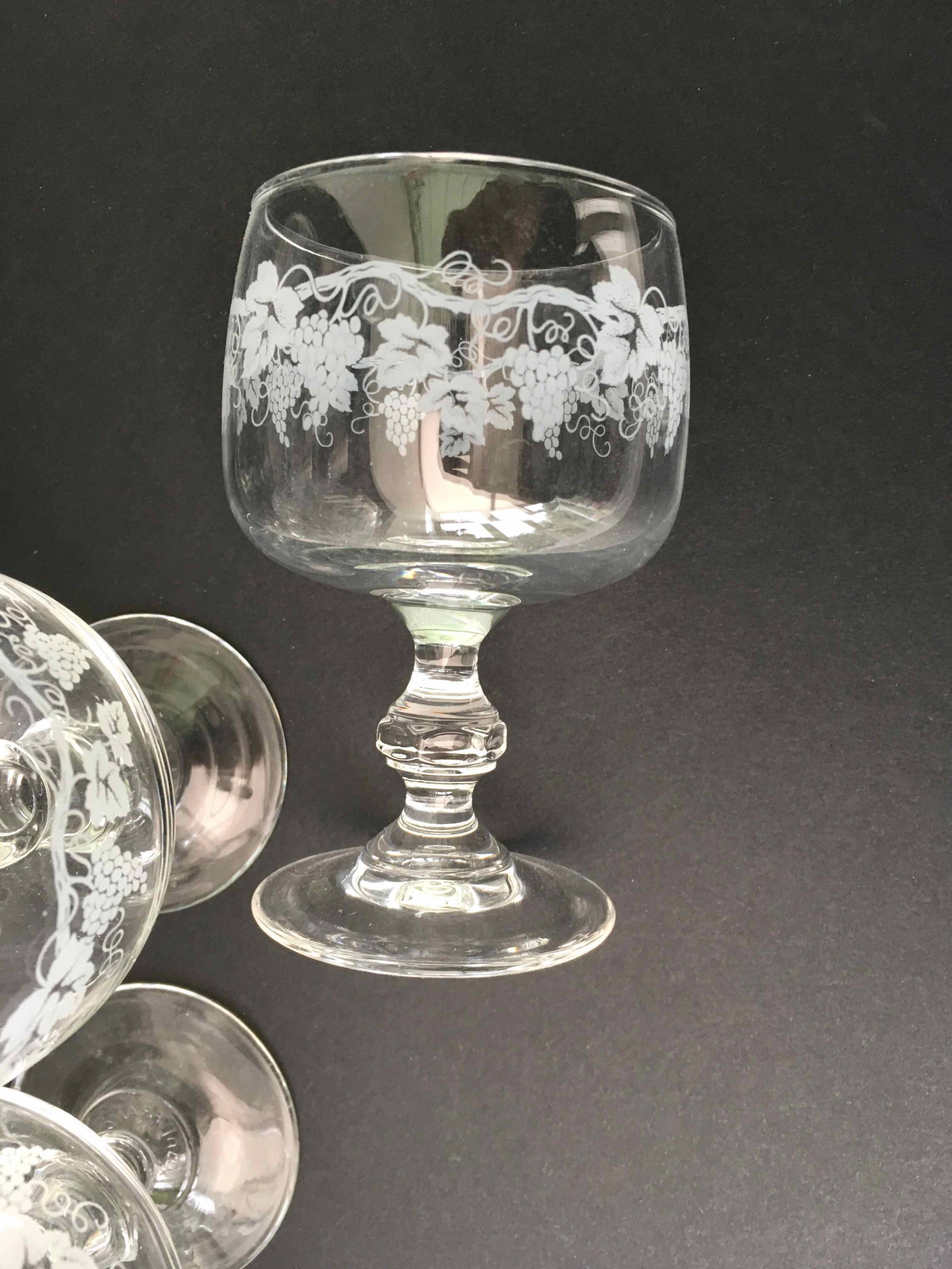 Set 12 verres d’Alsace cristal gravé vin et apéritif