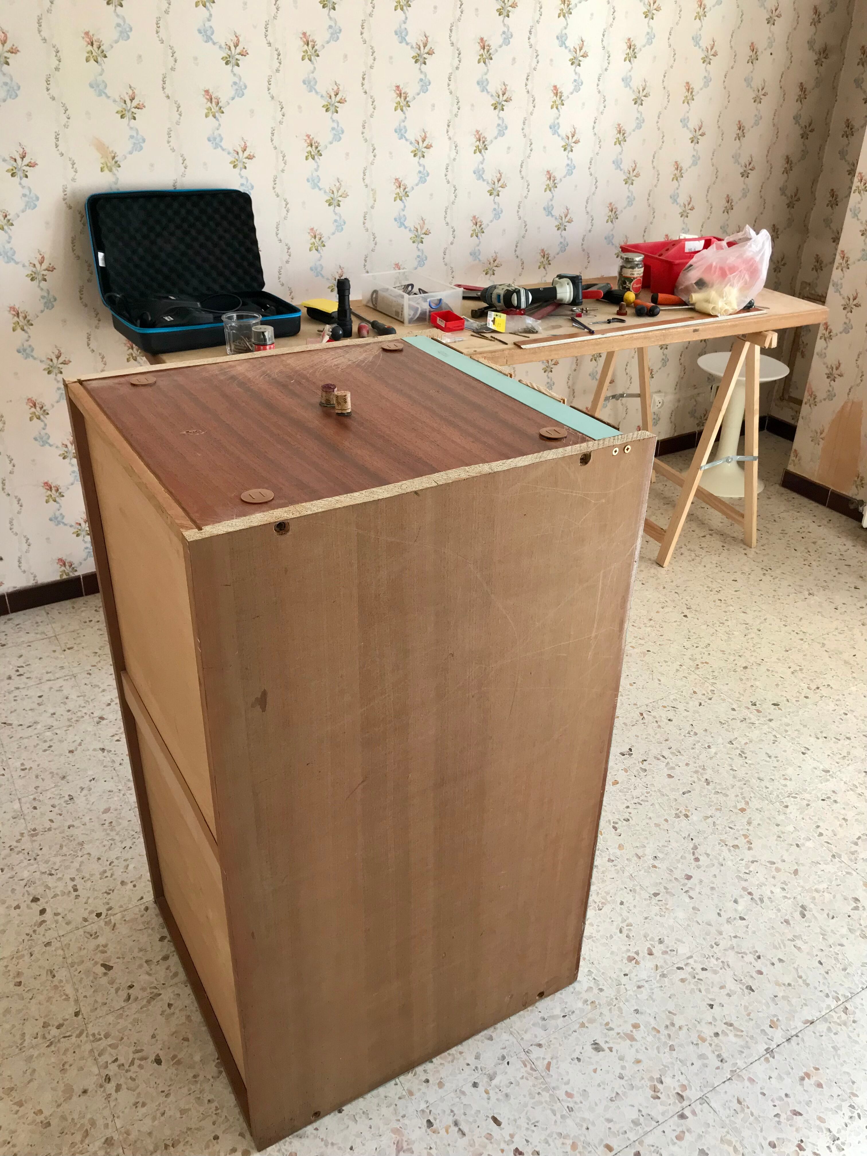 Crystal chandelier diamond cut 9 fires 1880