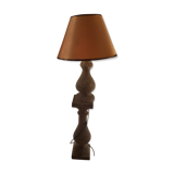 Stone column and lamp of the Gard