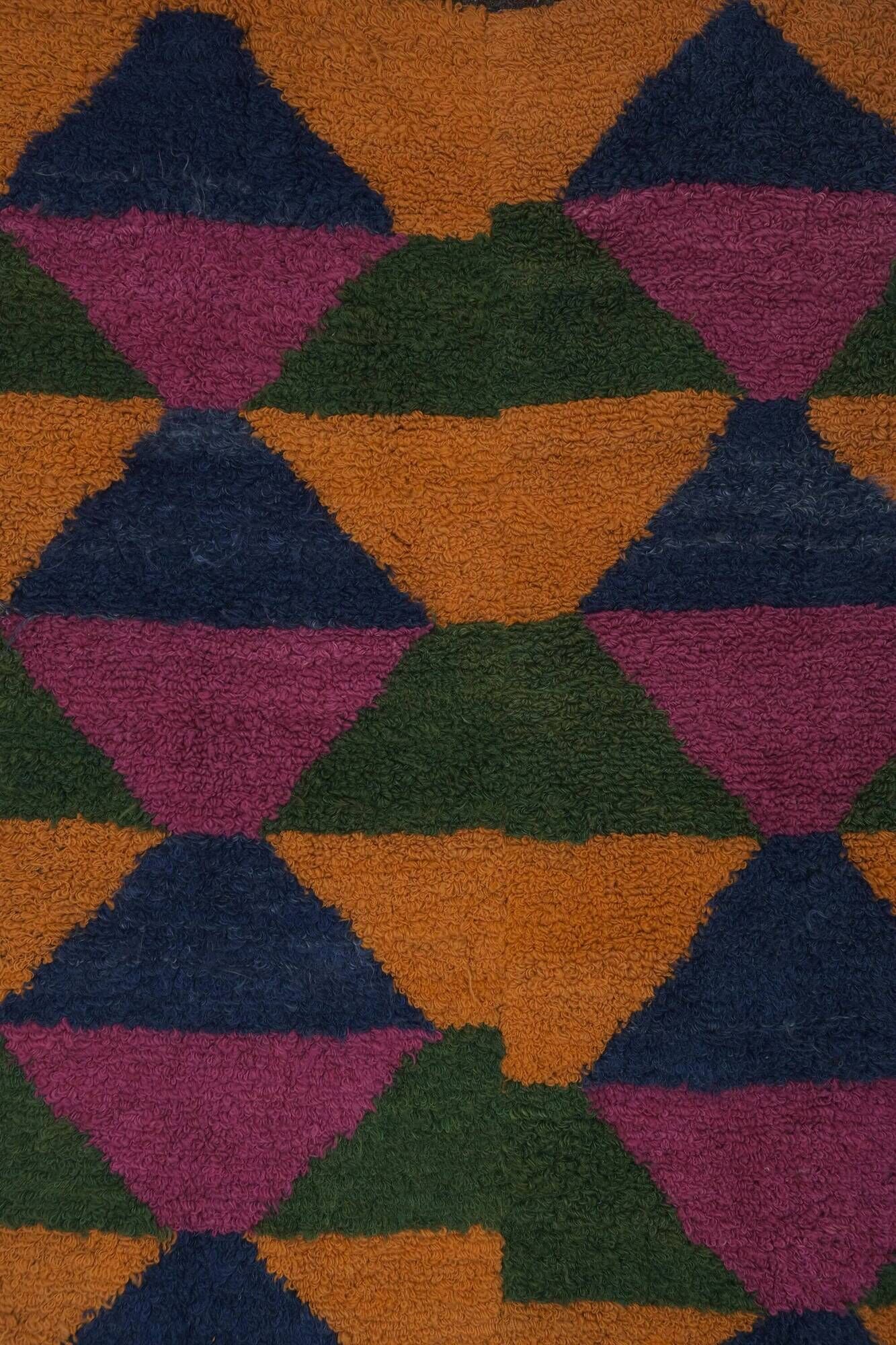 Vintage handmade Turkish rug 108x137 cm