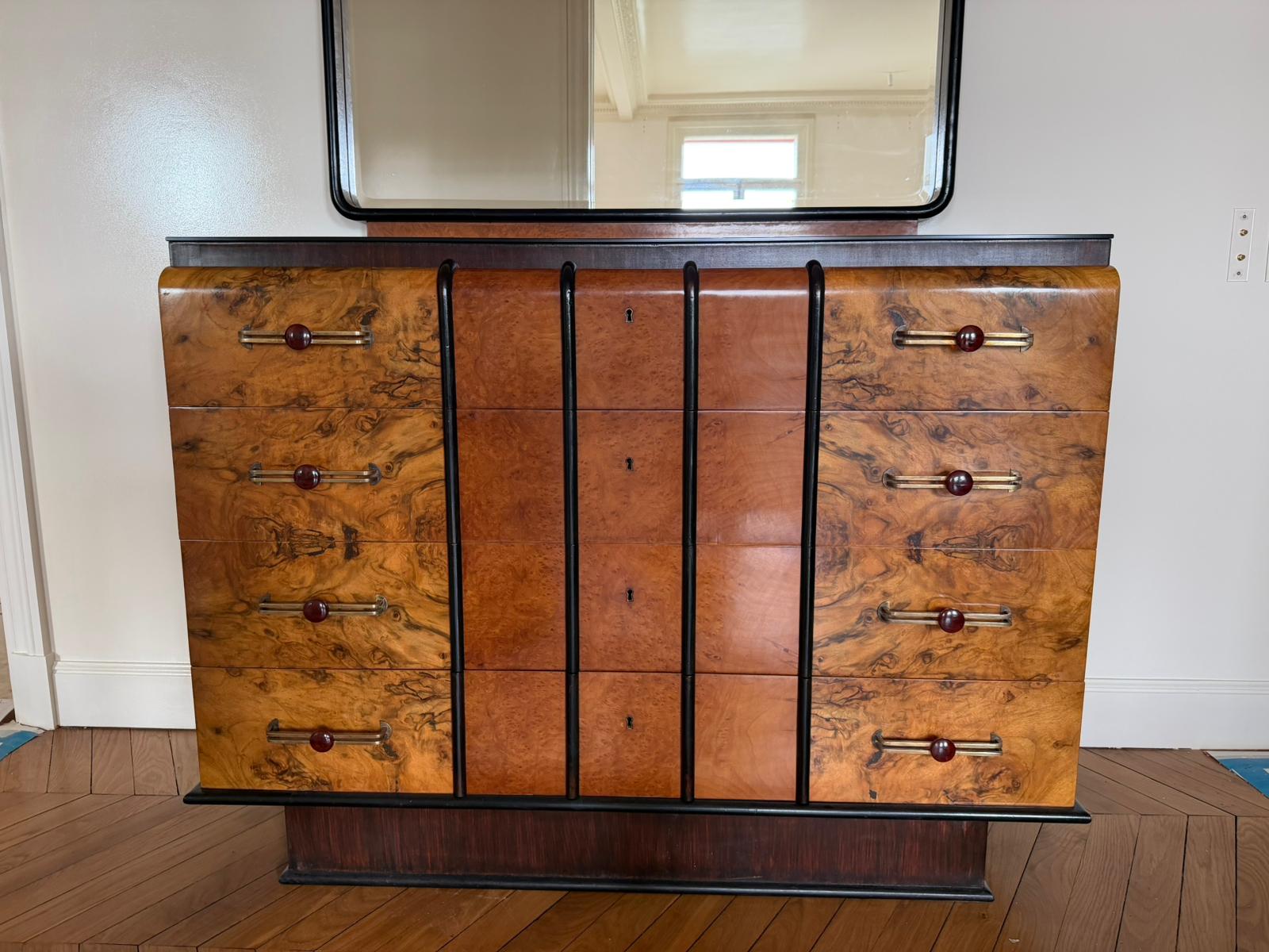 Commode Art Deco