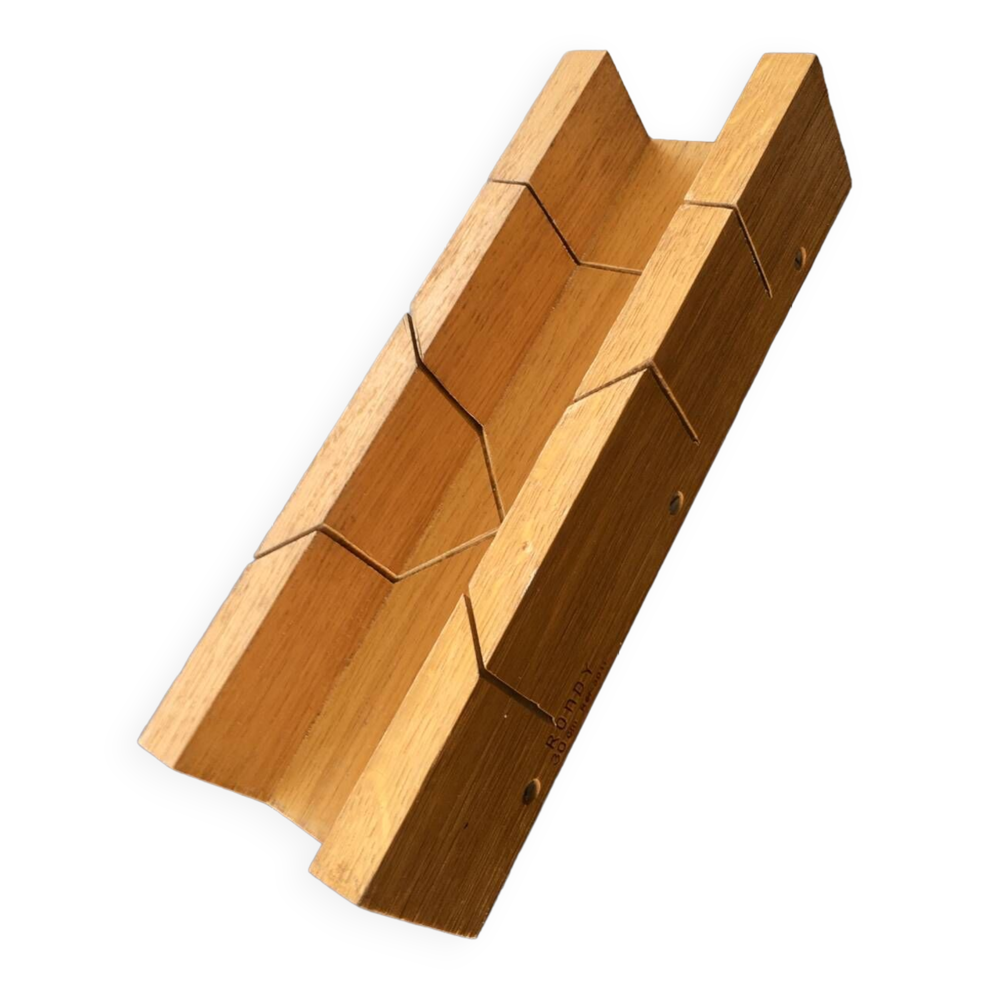 Wooden pie for cutting