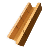 Wooden pie for cutting