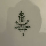 6 white porcelain dessert plates