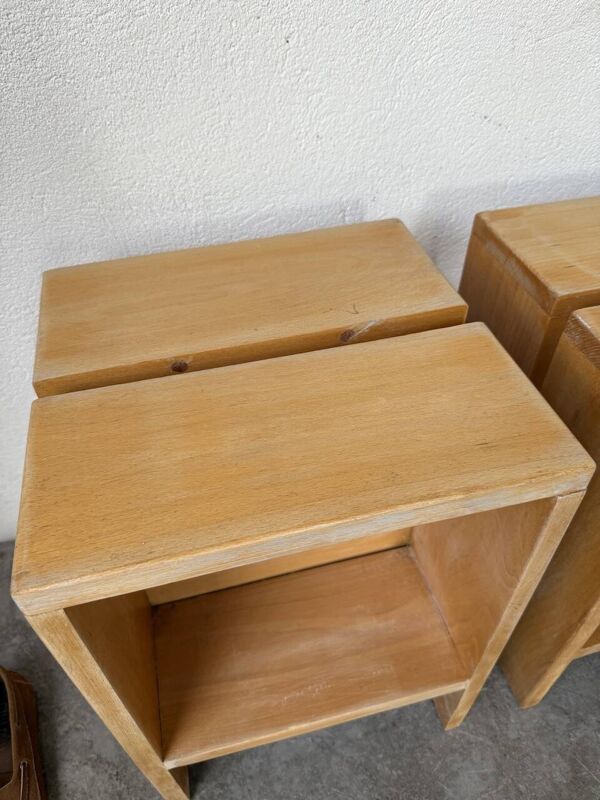 Paire tabourets ou chevets pin mobilier montagne 1950