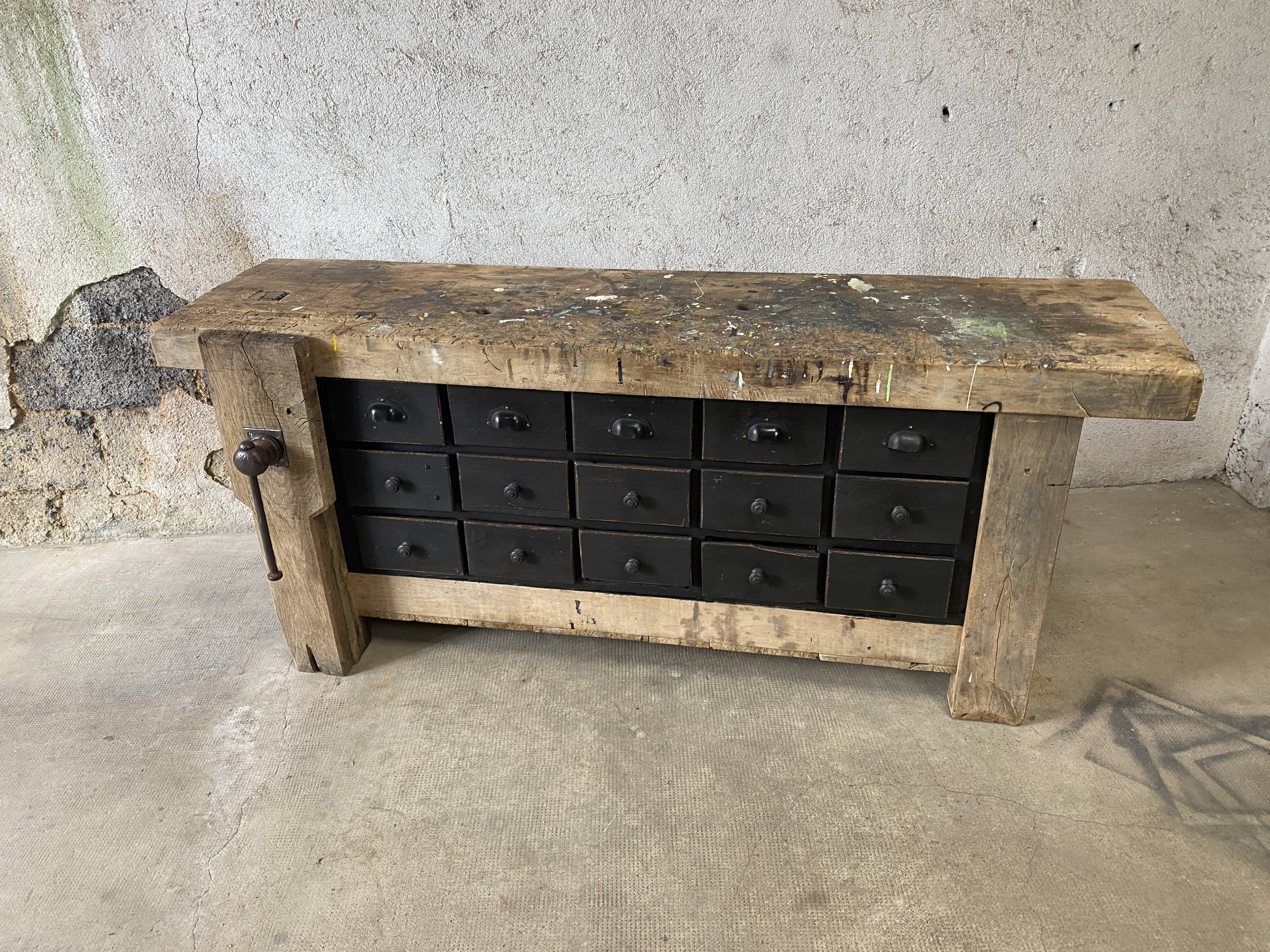 Carpenter's establishment