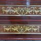 Commode de style Louis XVI en acajou et amarante