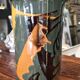 Vase à décor géométrique par Thomas Buxó.