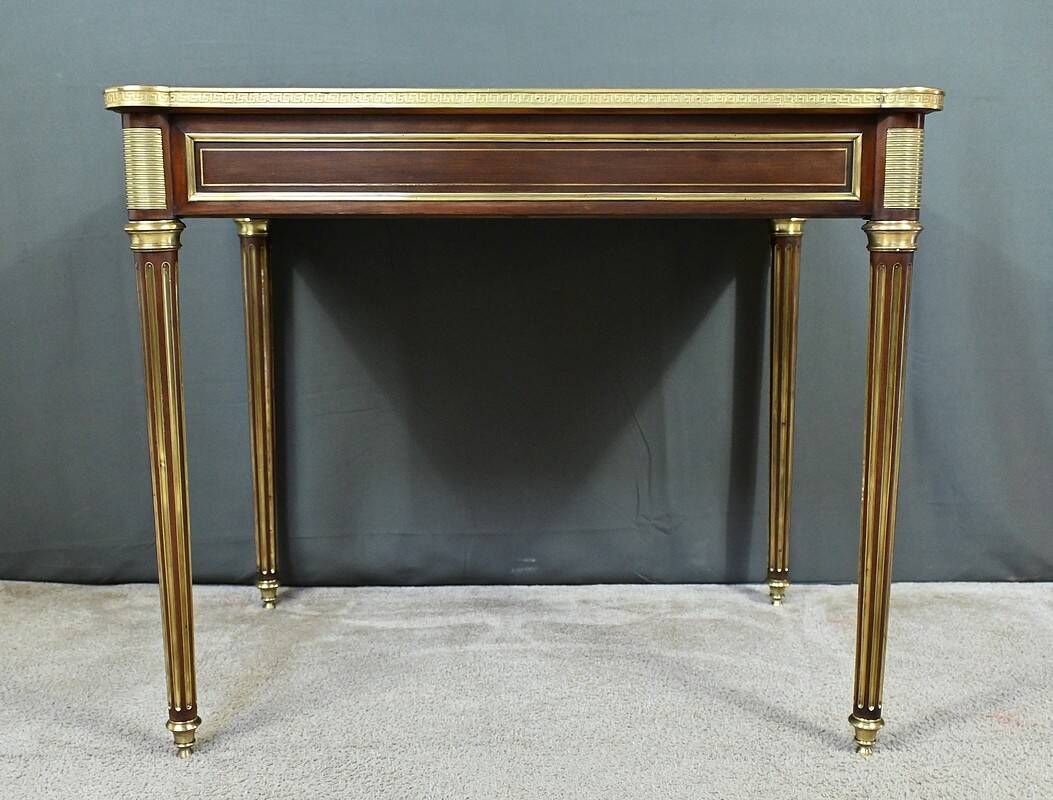 Small Louis XVI style mahogany desk, Napoleon III period – Mid-19th century