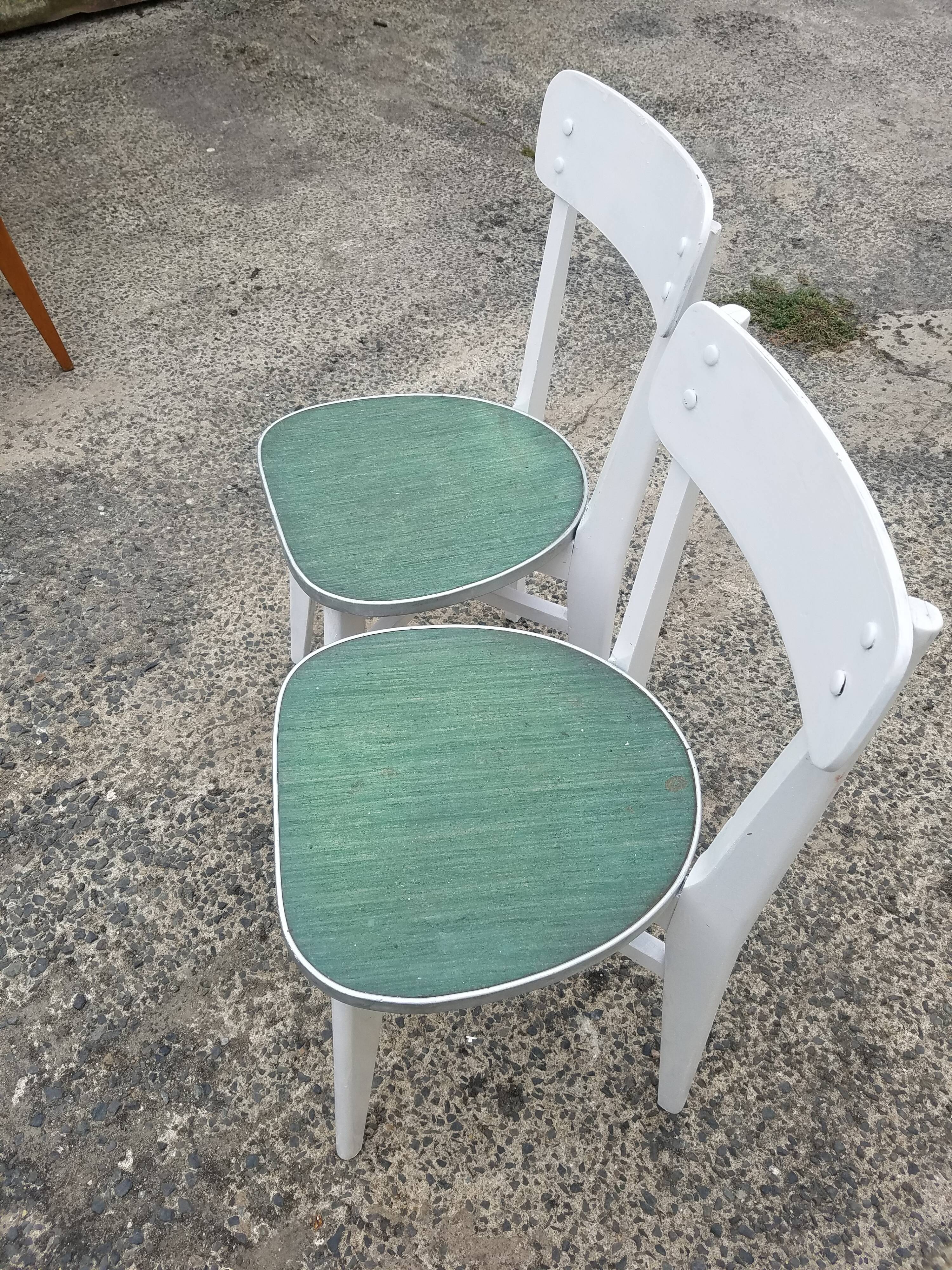 2 chaises bistrot Efji