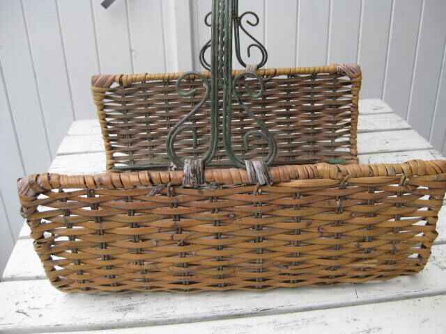 Porte revues et journeaux vintage années 50-60.