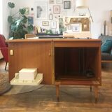 Sewing furniture machine singer