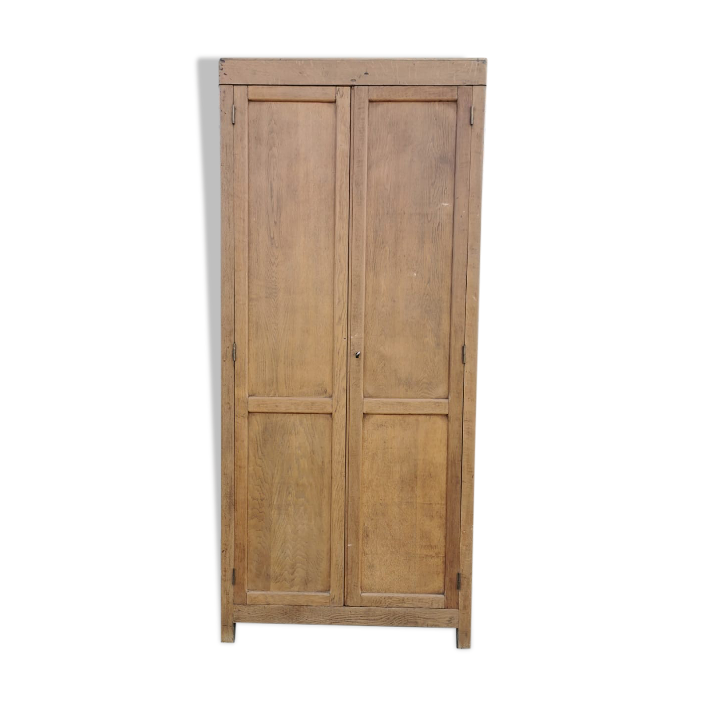 Parisian oak cabinet