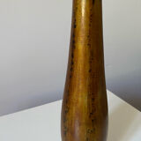 Vase en bois