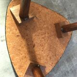 Small tripod table formica