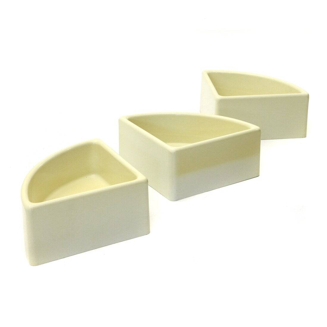 Elco white plaster corner flower pots, 1970s, set of 3.