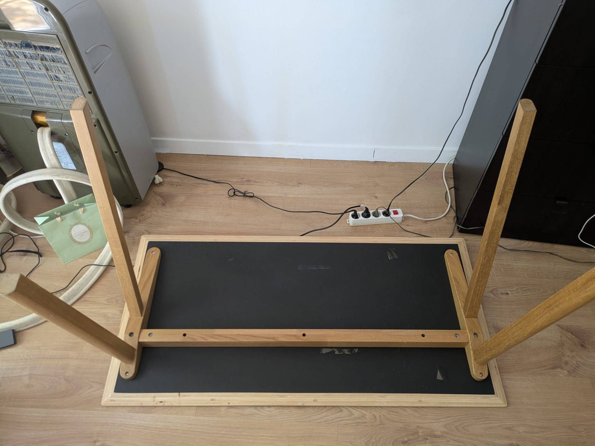 Copenhagen desk CPH90