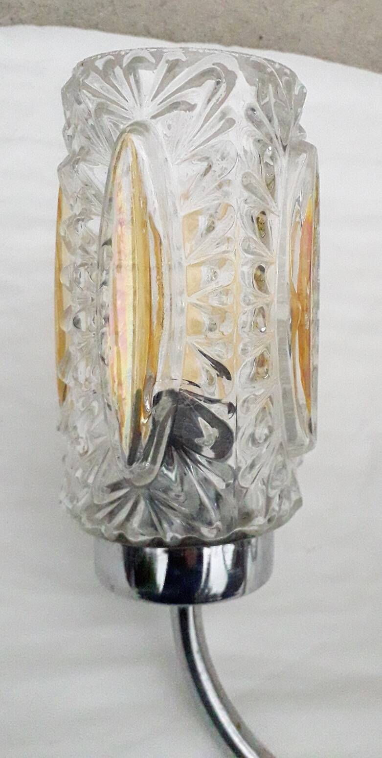 Metal and glass suspension