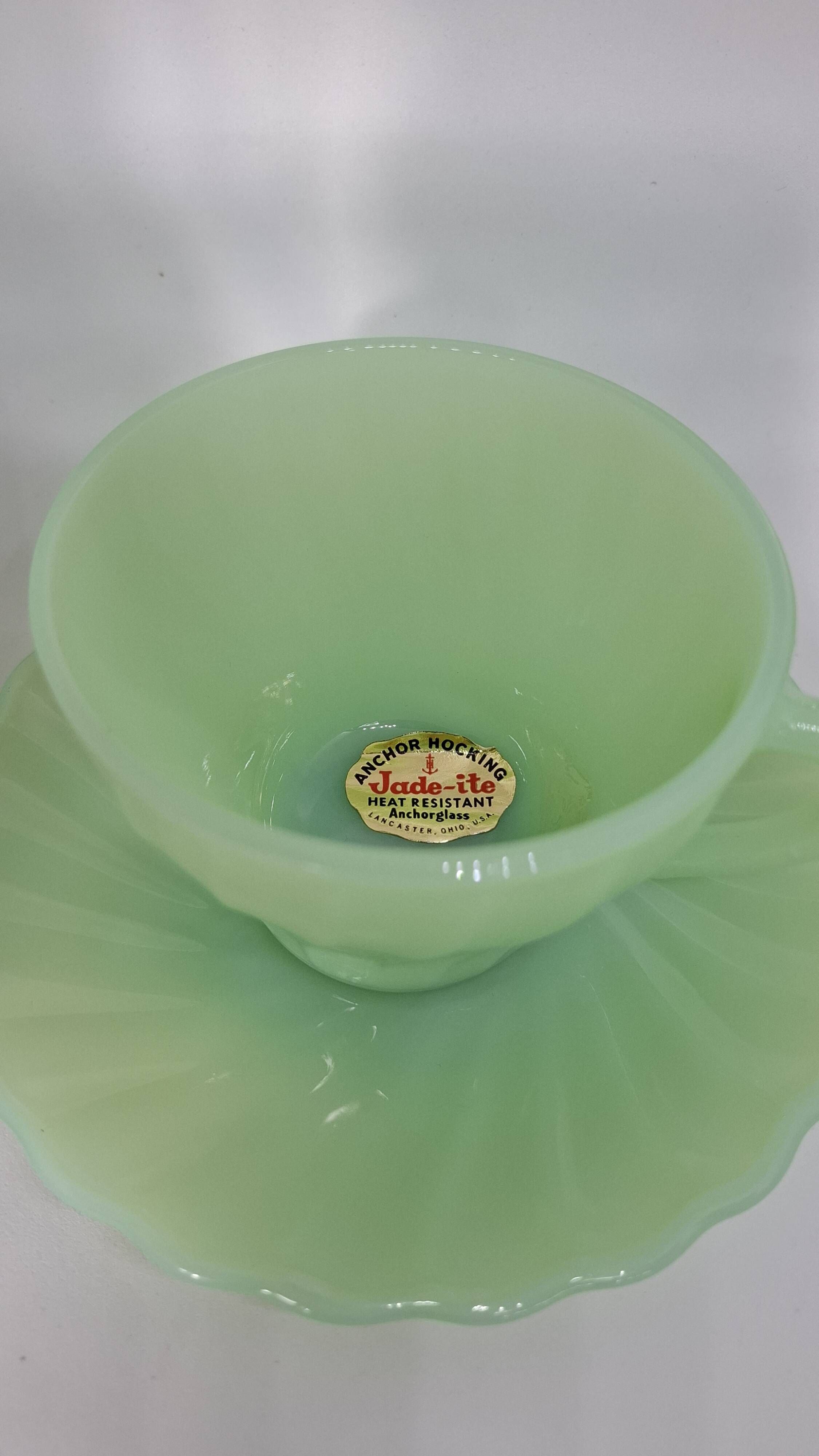 Vintage Fire-King Jadeite Swirl/Shell Coffee Set – 6 Pcs (Original Label)