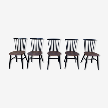 Lot of 5 chairs