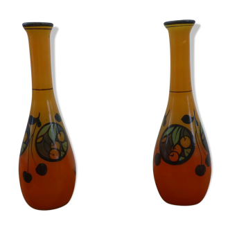 2 vases