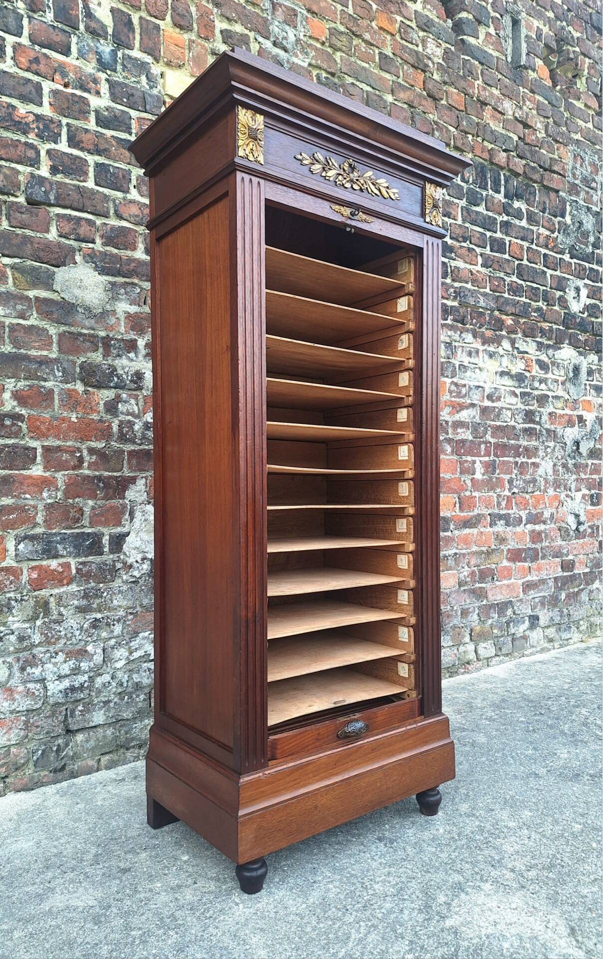 Meuble de notaire Napoléon III, classeur à rideaux, secrétaire