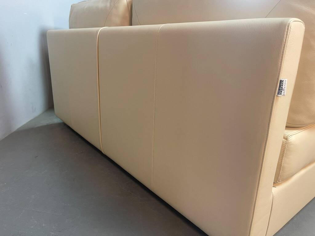 Exceptional Mid-Century Frighetto Italian Cream Leather Landscape Sofa with