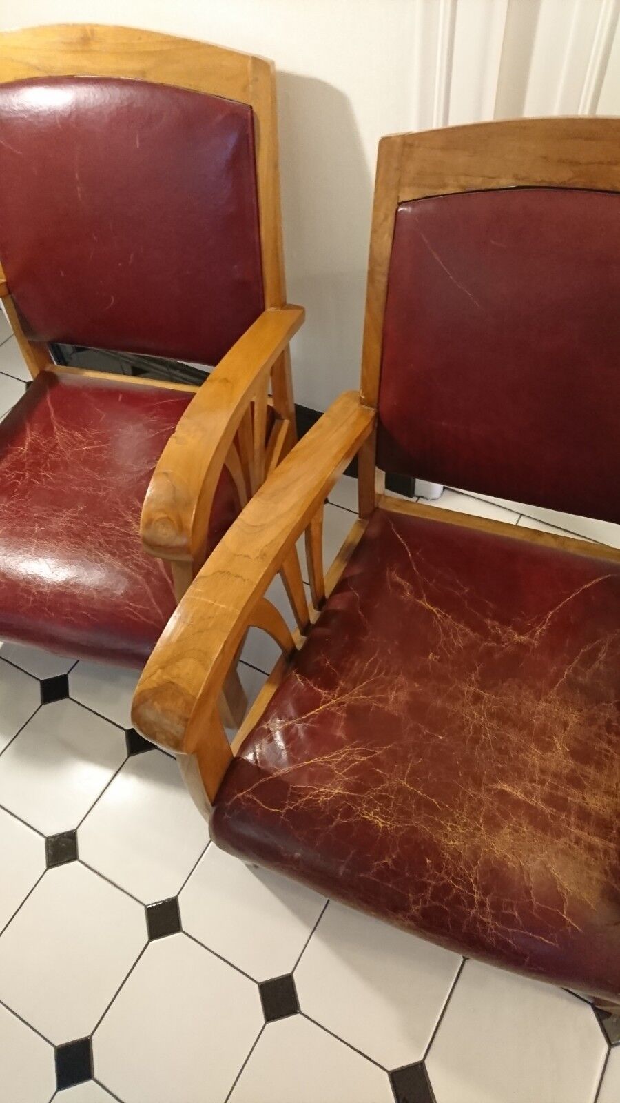 Lot of 2 wooden colonial-style armchairs