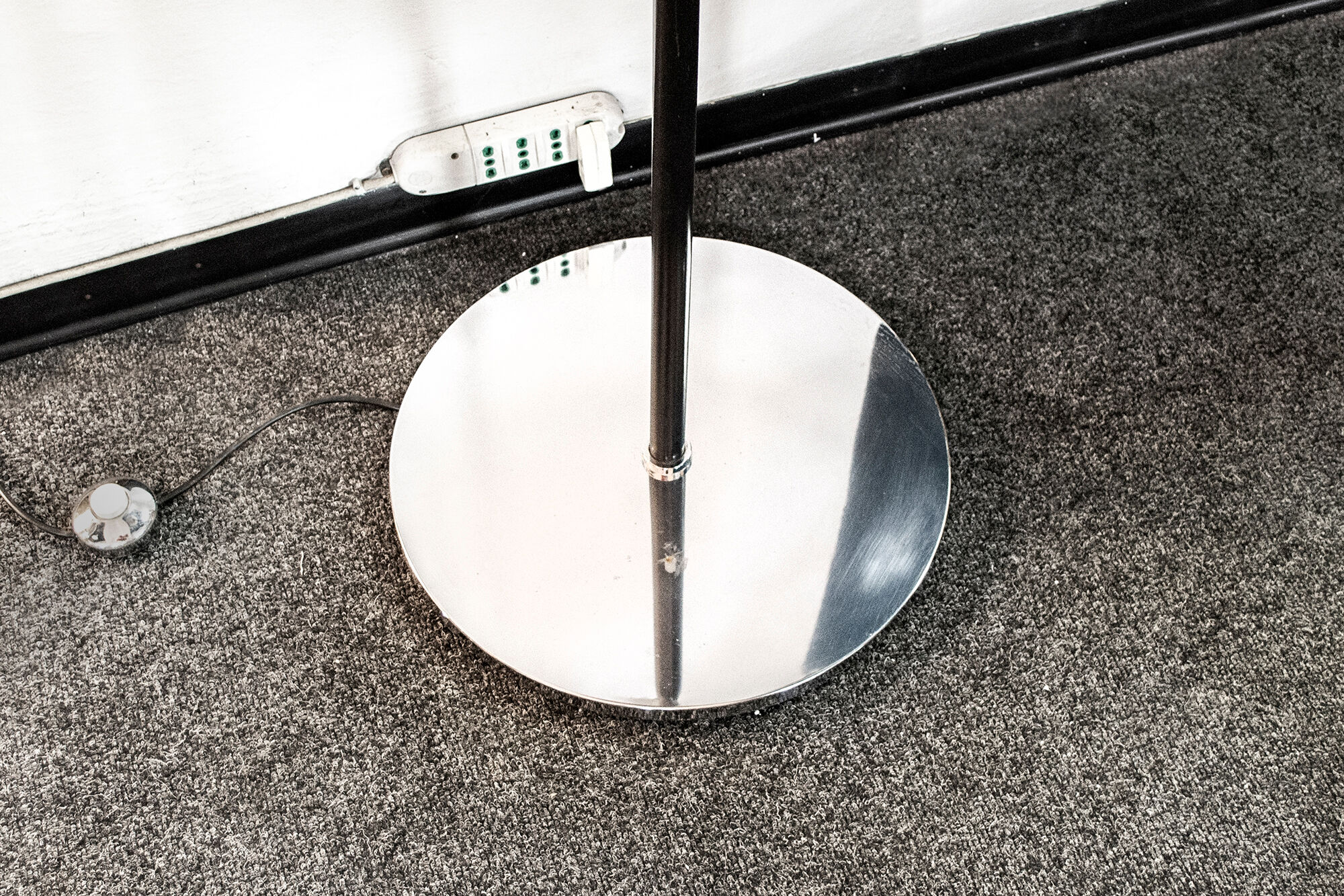 Medusa floor lamp in Murano glass scavo by Alfredo Barbini Italia 1964