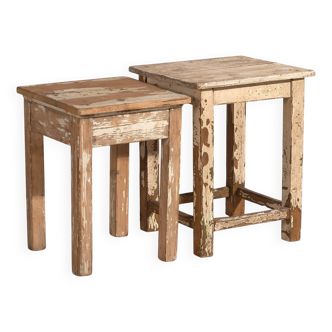 Paire de tables de chevet basses blanches anciennes (c.1920)