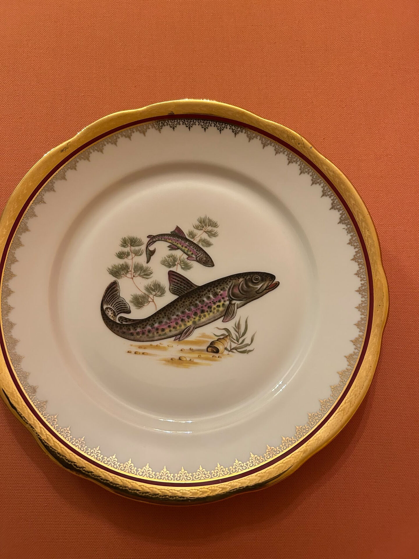 Service complet 78 pièces en porcelaine de Limoges filet or